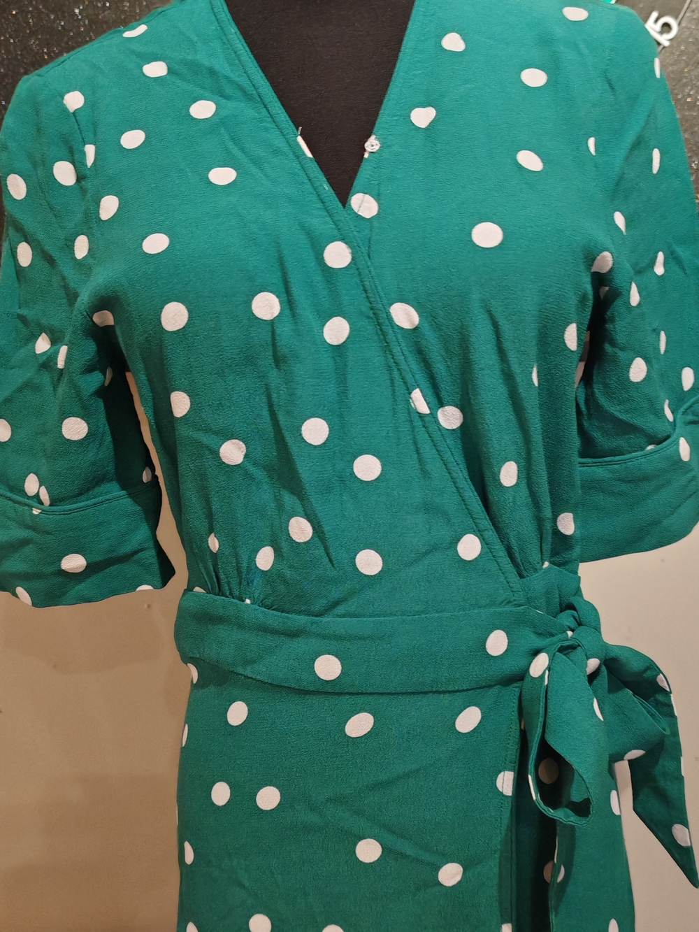 &Other Stories Green Polka Dot Midi Wrap Dress. - Picture 9 of 12
